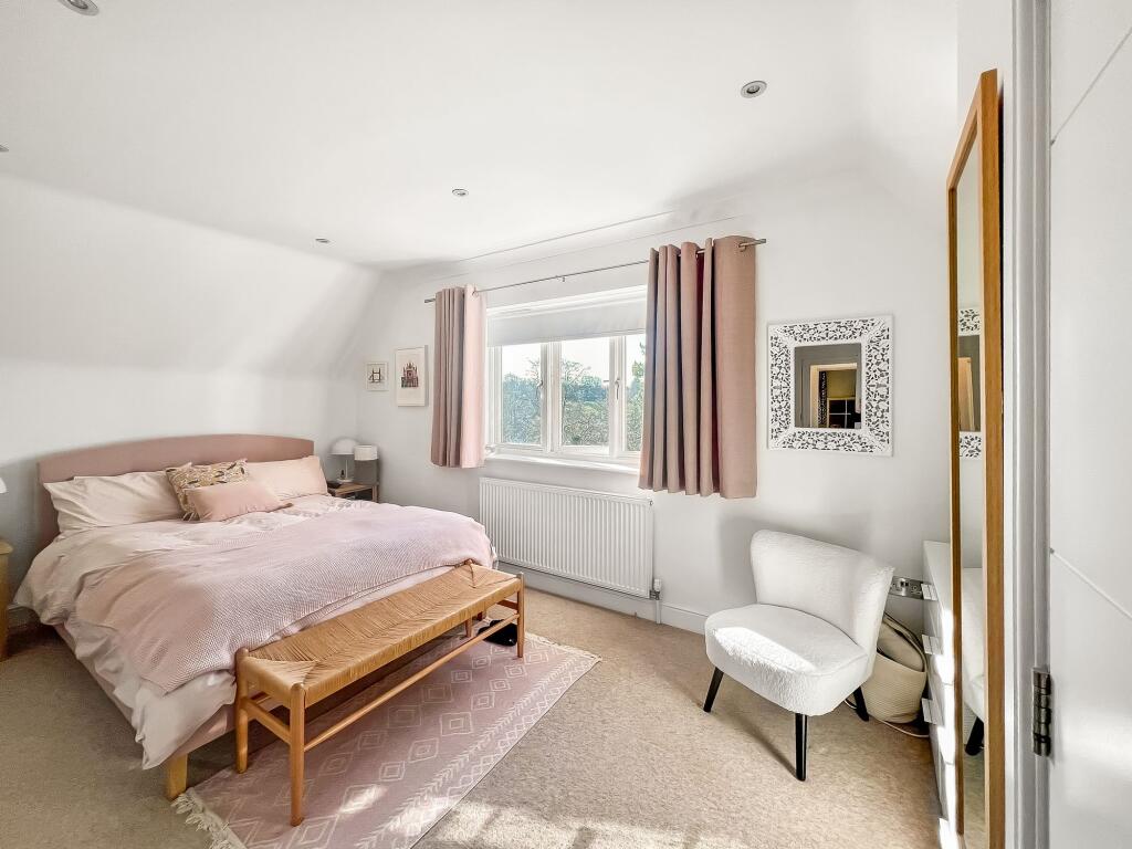 Additional image 10 of Chynham Place, South Croydon, CR2