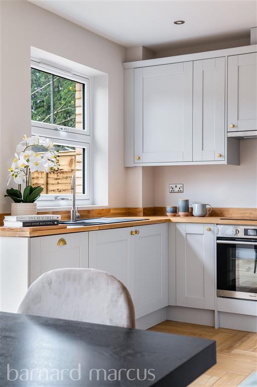 Additional image 8 of Greenway Drive, Shirley