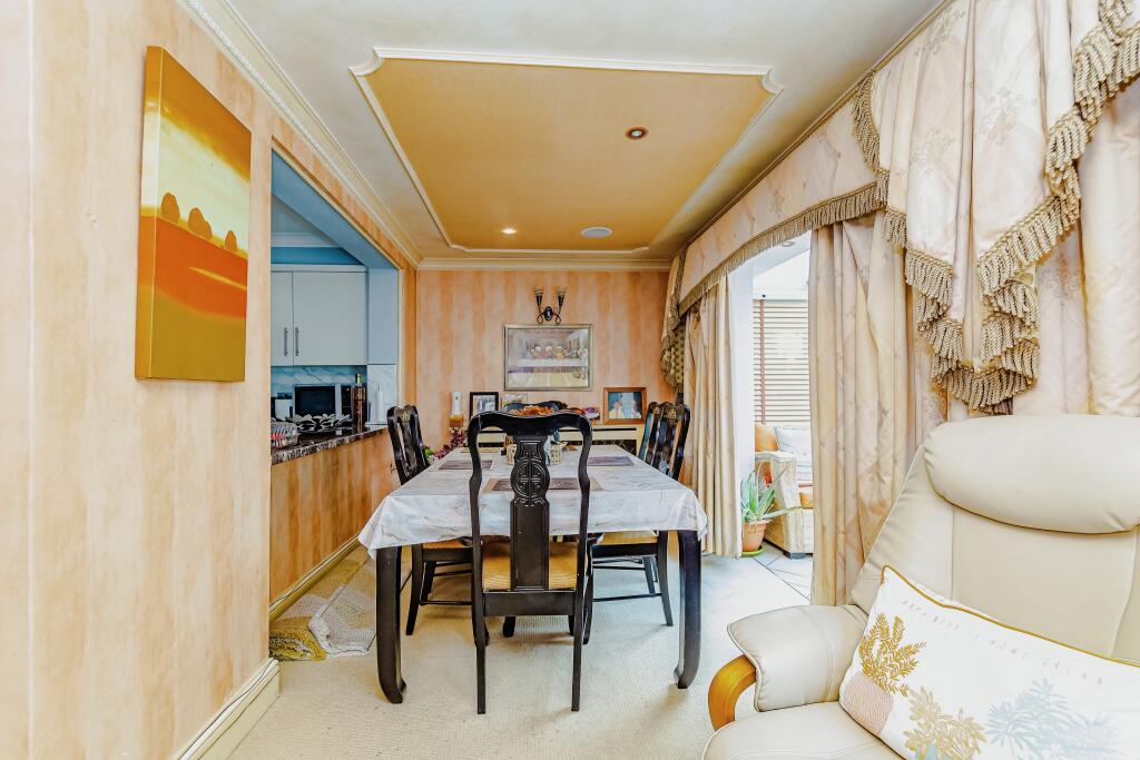 Additional image 5 of Woodmere Avenue, Shirley, Croydon, CR0