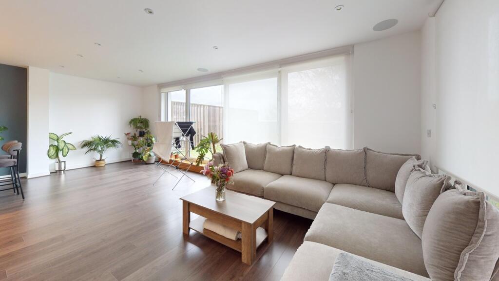 Additional image 4 of Rossetti Apartments, Saffron Central Square, Croydon, CR0