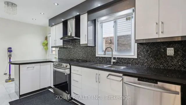 Additional image 9 of 33 Dafoe Cres