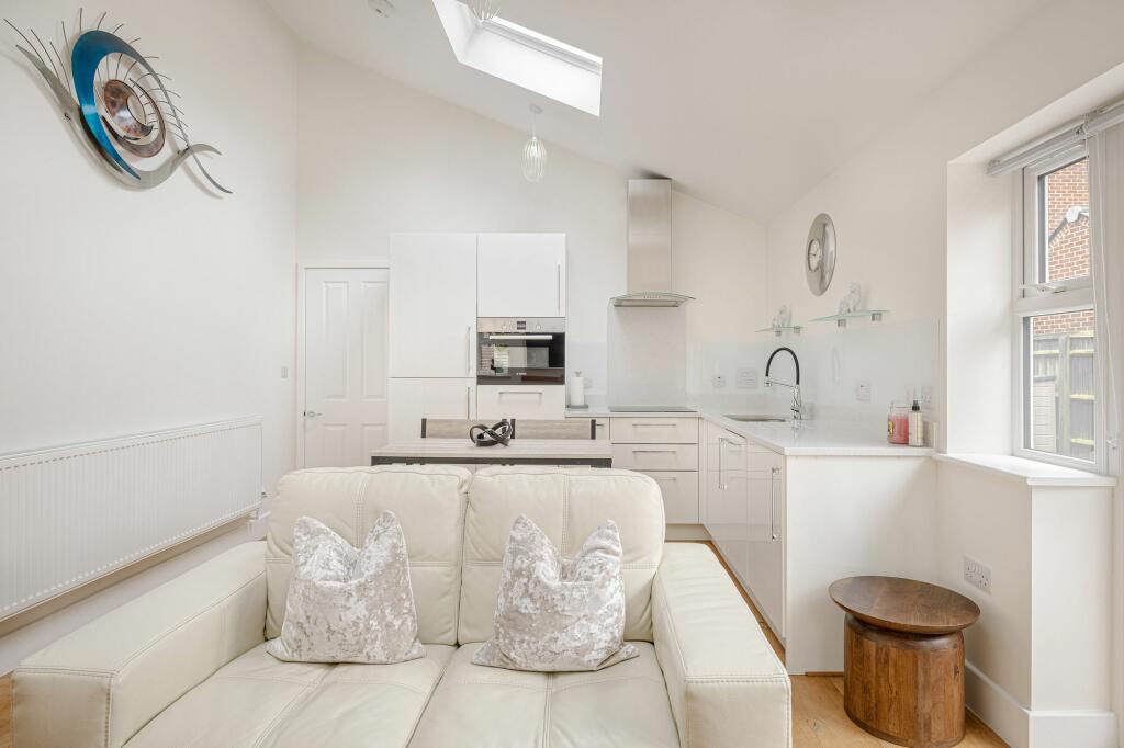 Additional image 20 of Gill Edge, Stansted, CM24