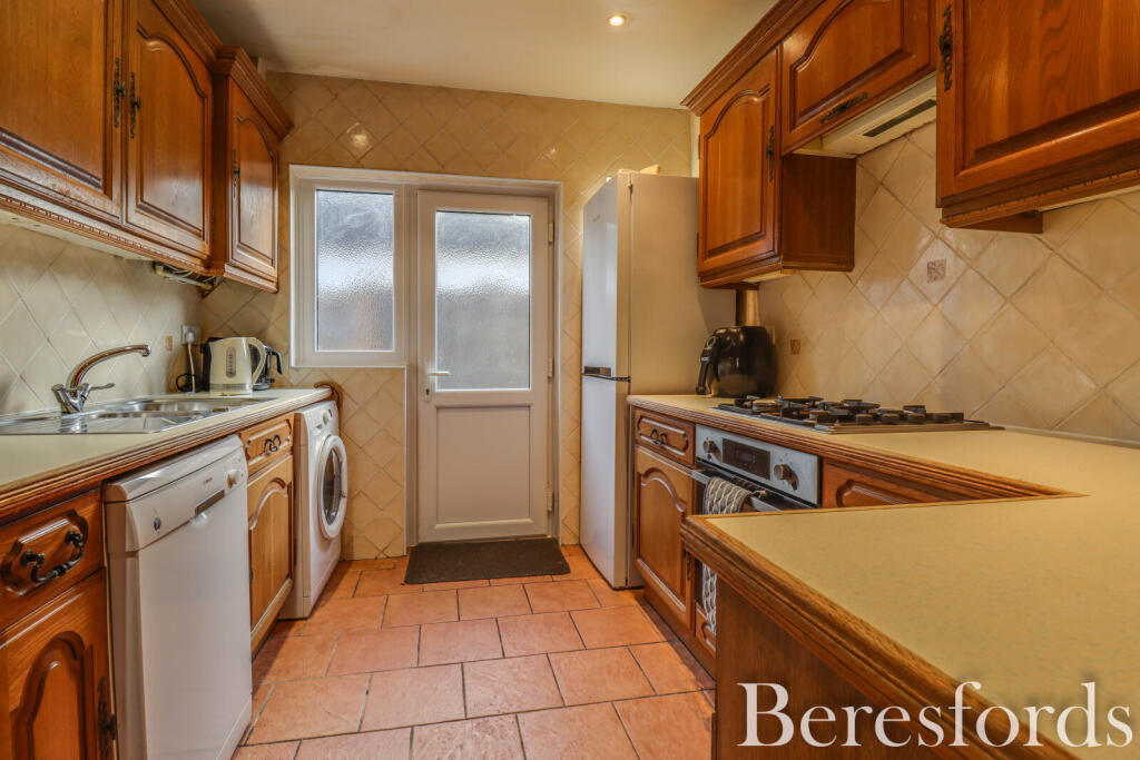 Additional image 4 of Oakroyd Avenue, Dunmow, CM6