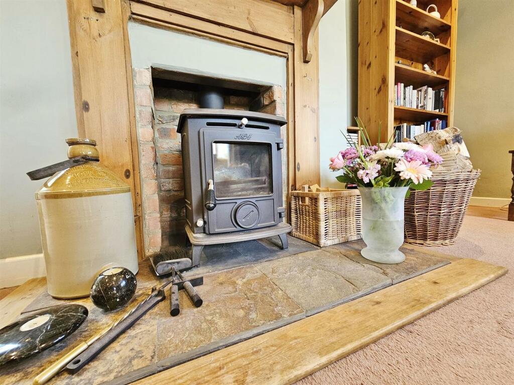 Additional image 17 of High Street, Thorpe-Le-Soken