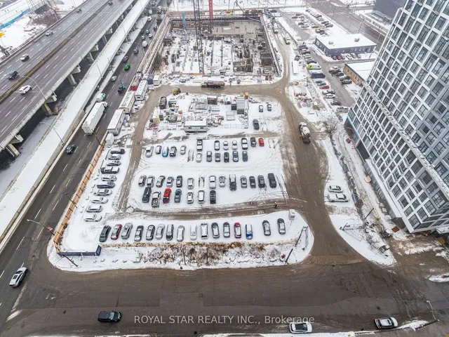 Additional image 38 of 20 Richardson St Unit 1703