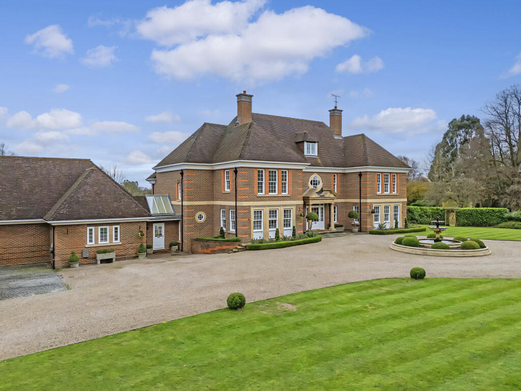 Additional image 37 of Beggar Hill, Fryerning, CM4