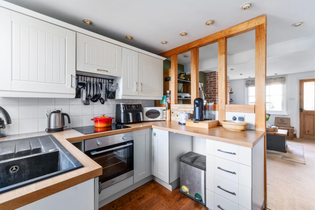 Additional image 7 of Chelmsford Road, Felsted, Dunmow, Essex, CM6