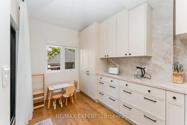 Additional image 14 of 348 Old Orchard Grve