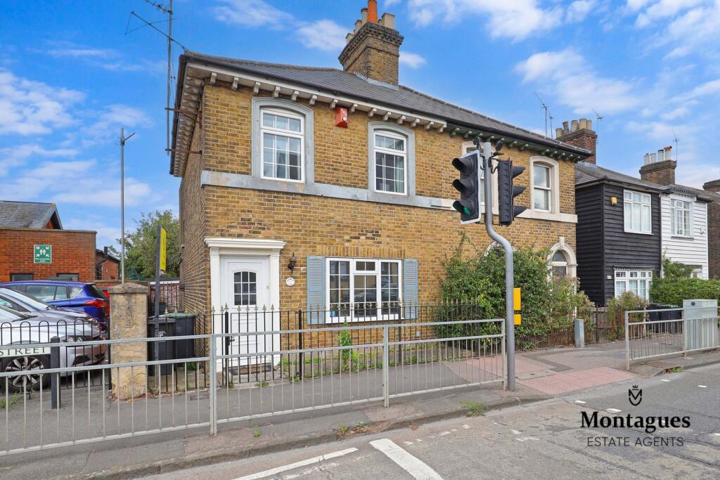 Additional image 22 of High Street, Epping, CM16