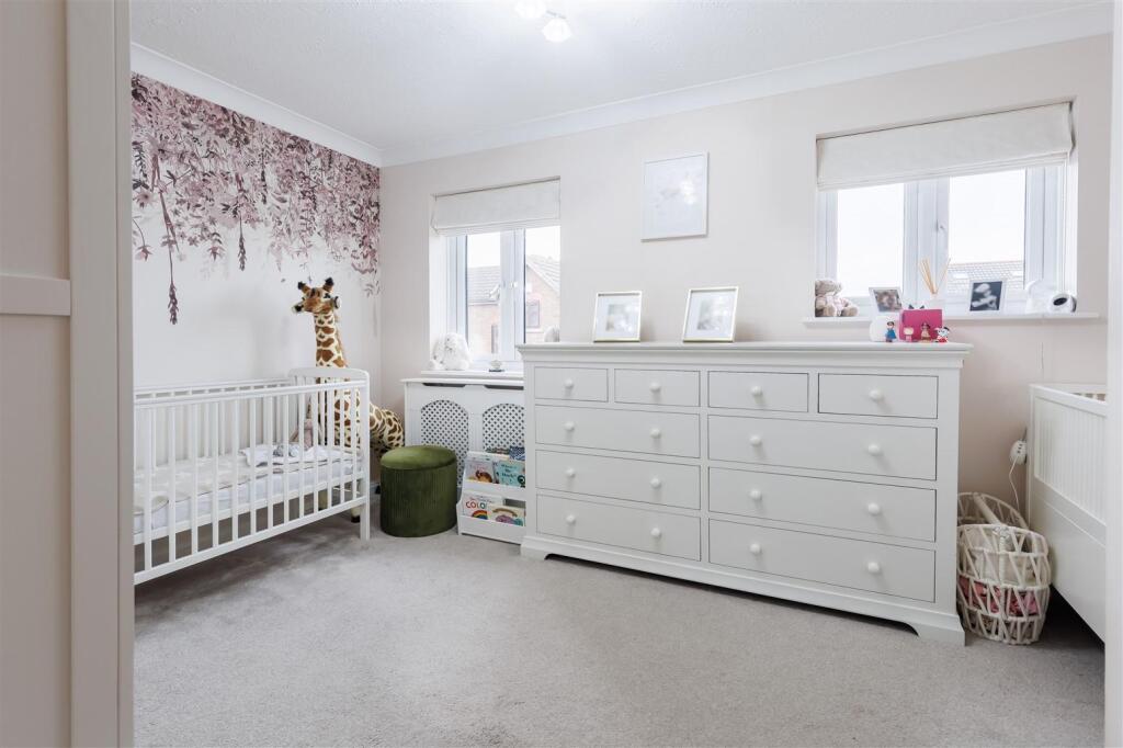 Additional image 17 of Green Close, Epping Green, Epping