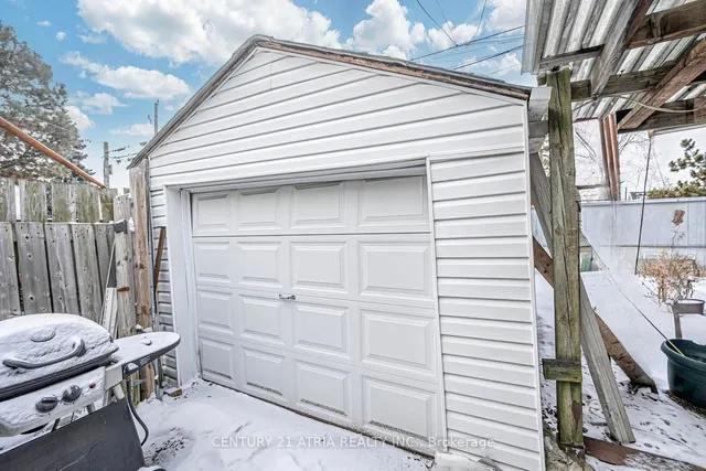 Additional image 29 of 712 Jane St