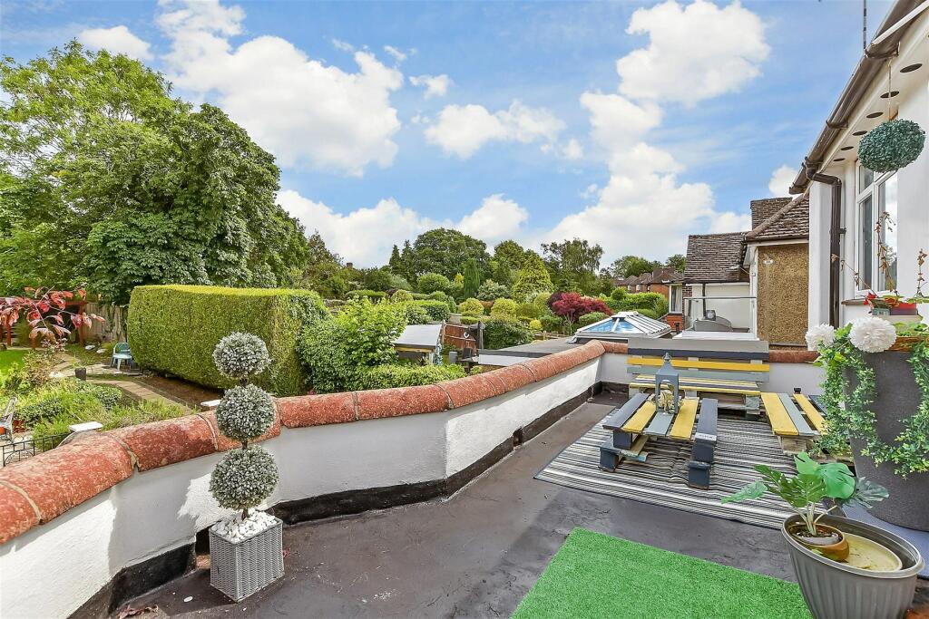 Additional image 11 of Westfield Avenue, South Croydon, Surrey