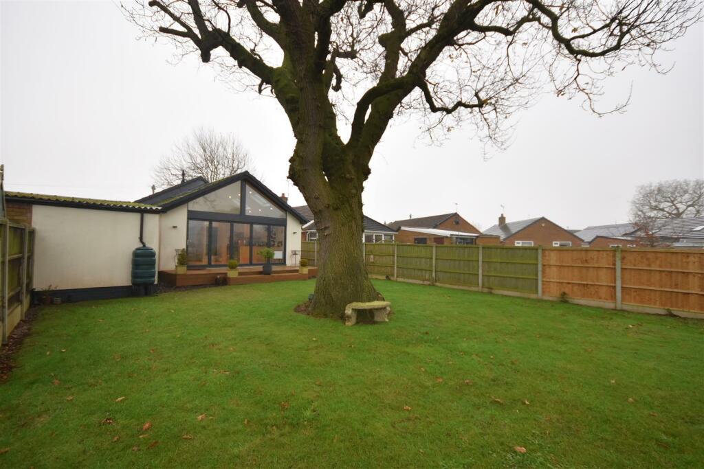 Additional image 20 of Meadow Lane, Willaston, Neston