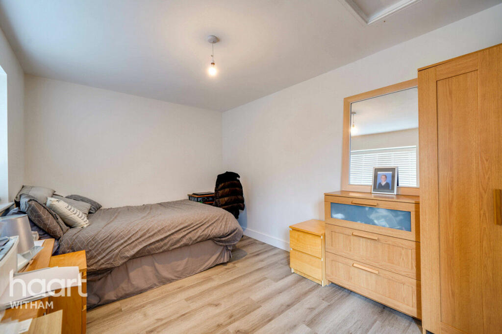 Additional image 16 of Basin Road, Heybridge Basin