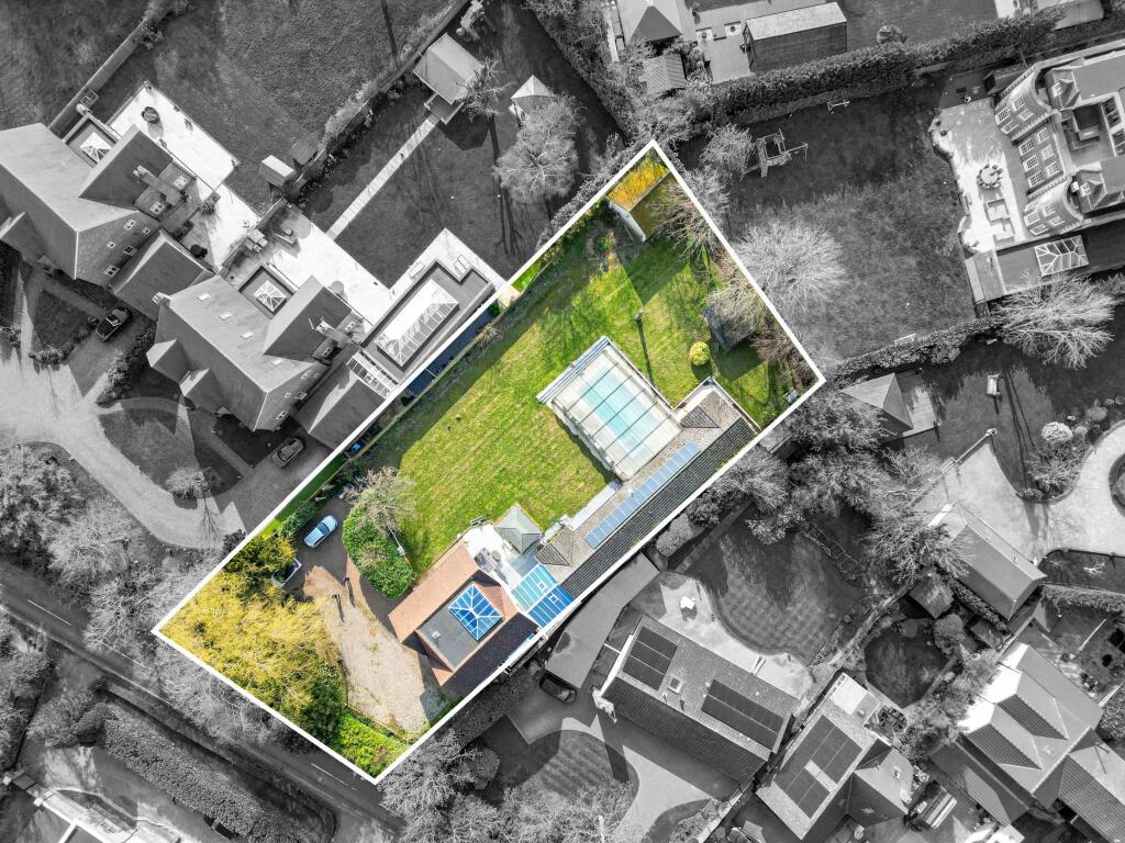 Additional image 47 of Restawhile, Epping Road, Roydon, Harlow