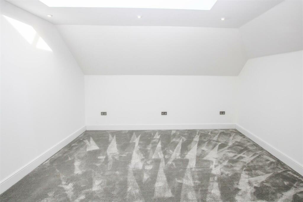 Additional image 13 of Shenfield Road, Shenfield, Brentwood