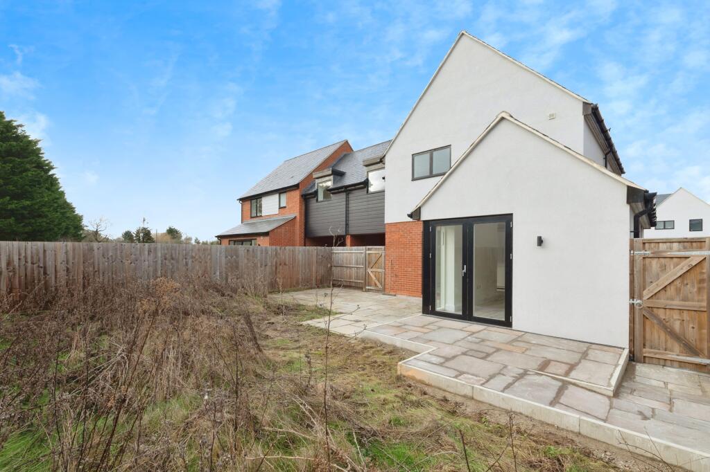 Additional image 12 of Harding Elms Road, Crays Hill, Billericay, CM11