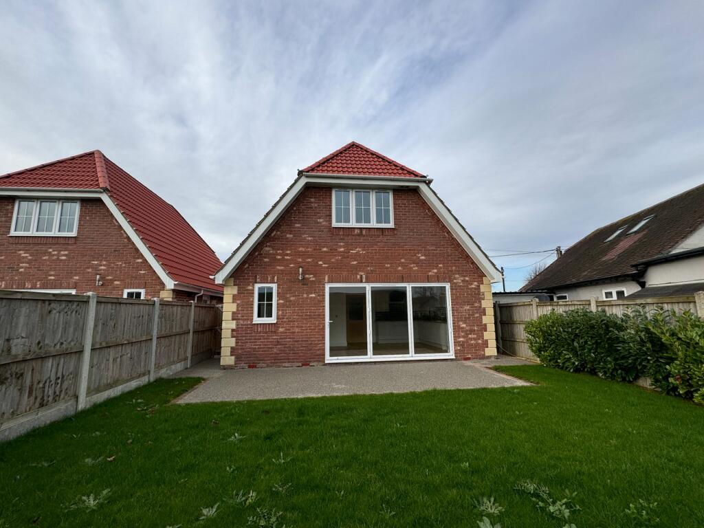 Additional image 25 of Main Road, GREAT HOLLAND, CO13