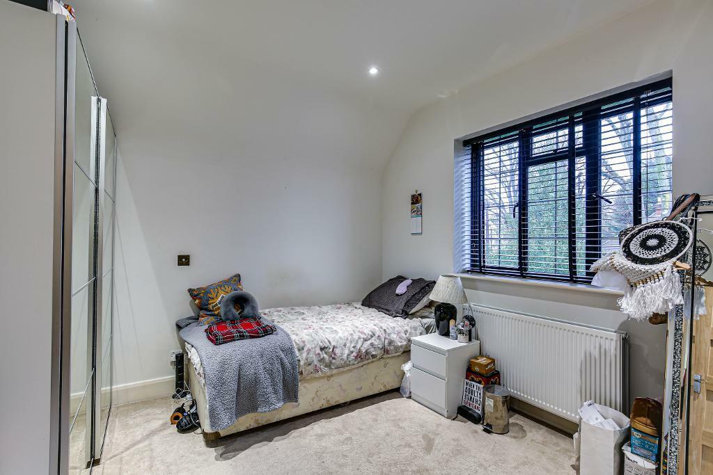 Additional image 19 of Arkwright Road, Sanderstead, Surrey, CR2 0LN