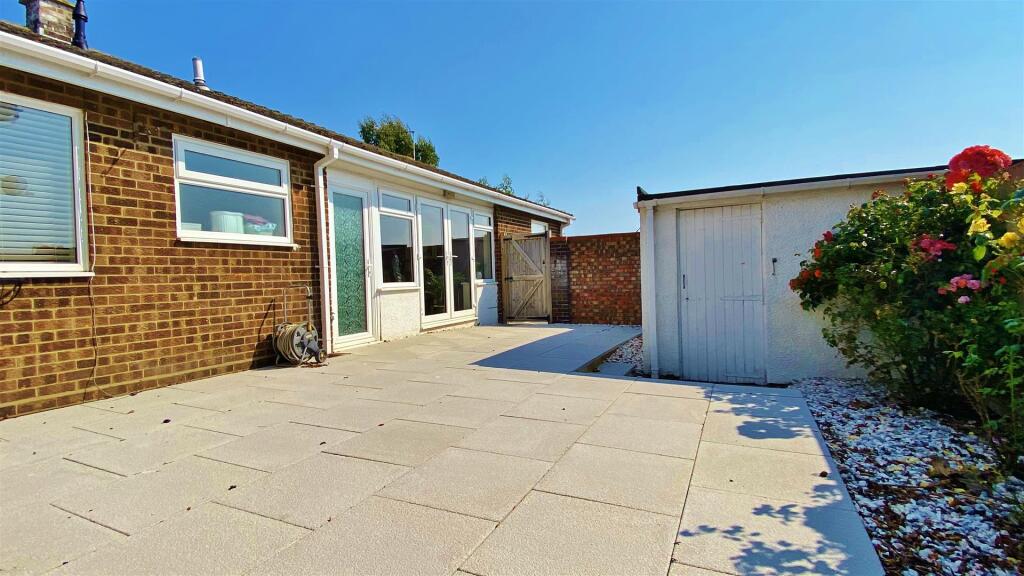 Additional image 20 of Gatefield Close, Frinton Homelands