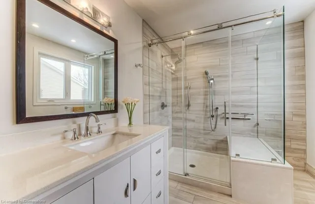 Additional image 39 of 22 Chartwell Crt