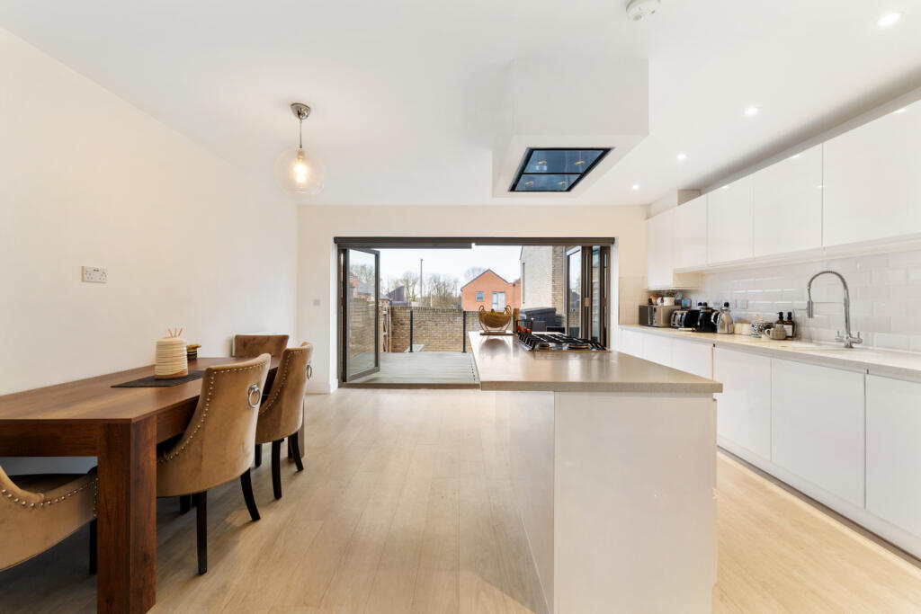 Additional image 4 of High Chase, Newhall, Harlow, Essex, CM17