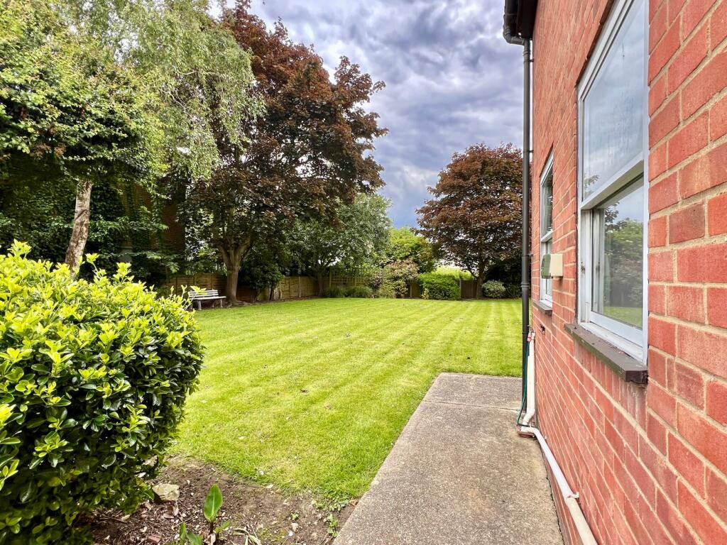 Additional image 20 of North Street, WALTON ON THE NAZE, CO14