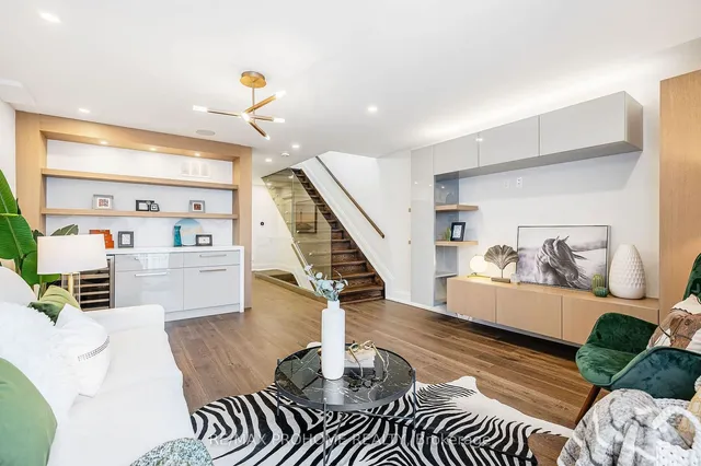 Additional image 22 of 3060 Bayview Ave