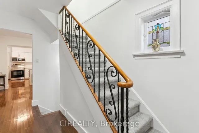 Additional image 5 of 17 Wendover Rd