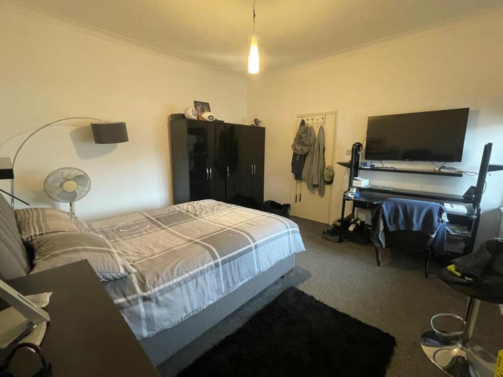 Additional image 7 of Wellesley Road, Clacton-on-Sea, CO15