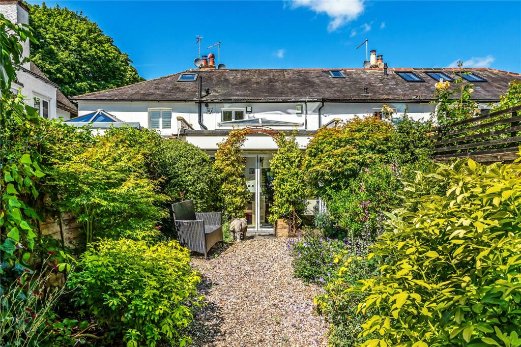 Additional image 15 of The Green, Woldingham, Surrey, CR3