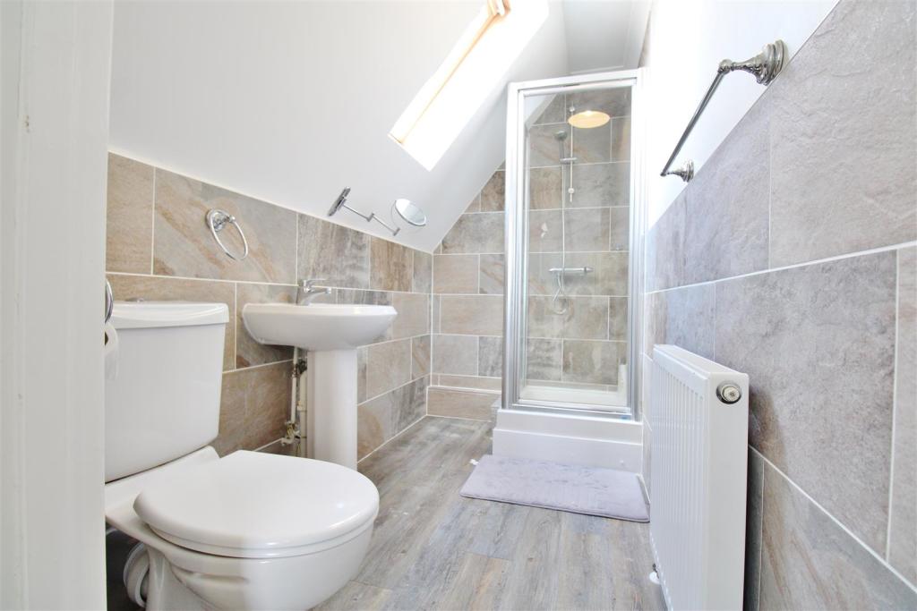 Additional image 23 of Third Avenue, Walton On The Naze