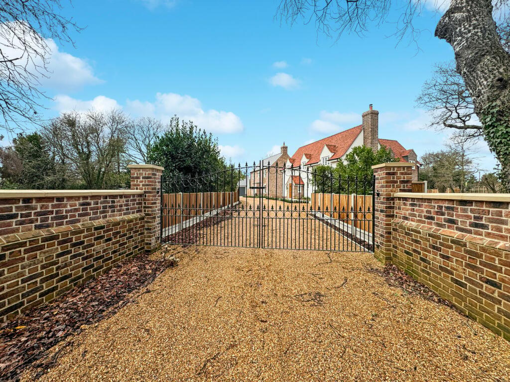 Additional image 2 of Clacton Road, Weeley Heath, Clacton-on-Sea, CO16