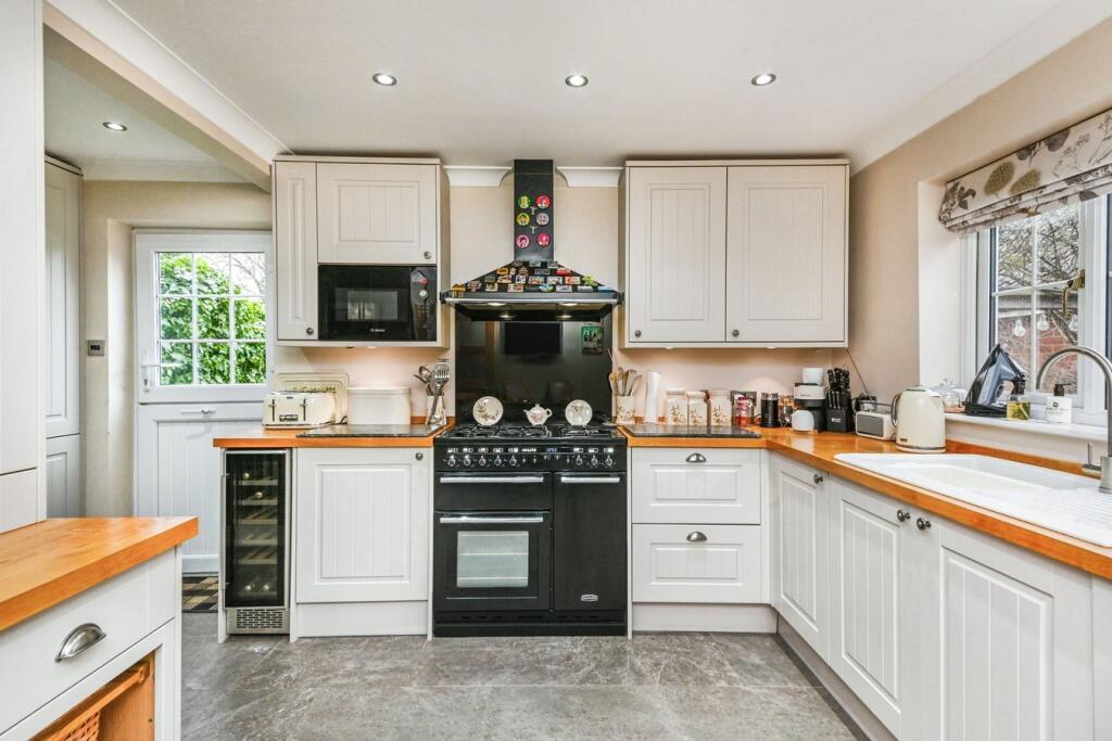 Additional image 6 of Colchester Road, Lawford, Manningtree, CO11