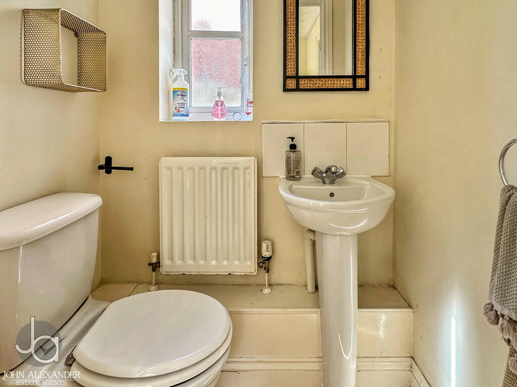 Additional image 10 of Hatcher Crescent, Colchester