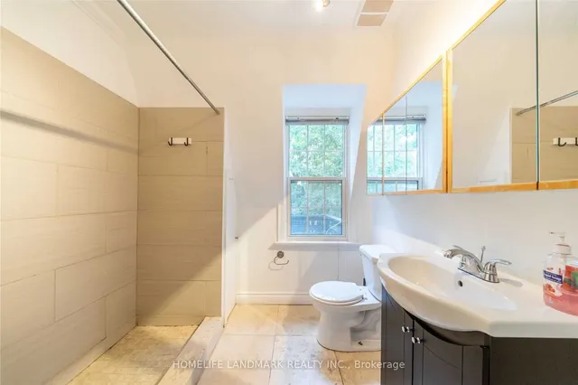 Additional image 7 of 125 Steeles Ave