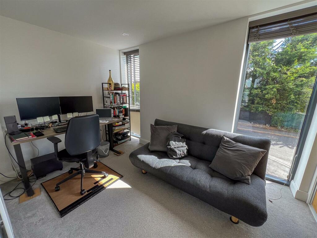 Additional image 9 of Shrubland Road, Mistley