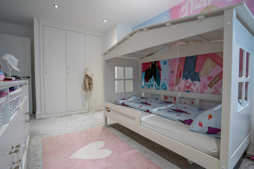 Additional image 17 of Queenborough Lane, Braintree, CM77