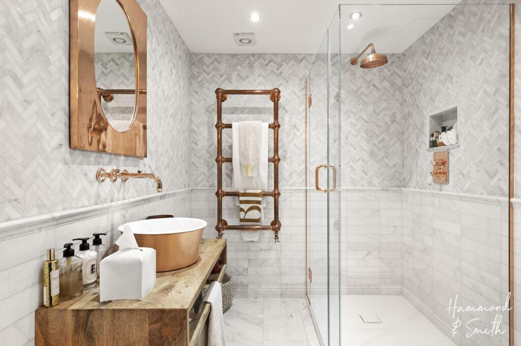 Additional image 26 of High Road, North Weald, CM16