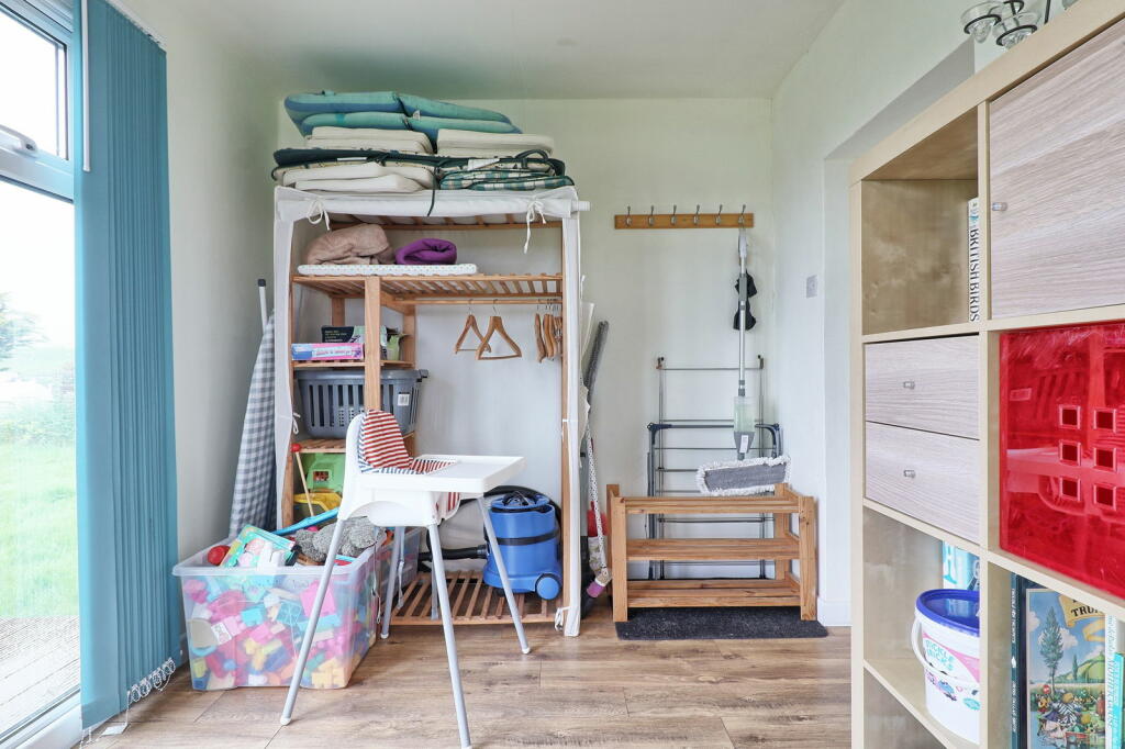 Additional image 12 of Beach Road, Lee-Over-Sands, Clacton-on-sea, CO16 8ET