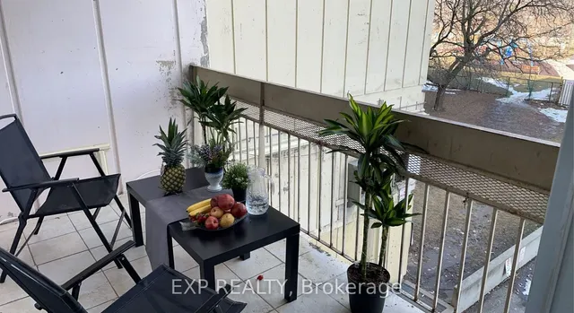 Additional image 22 of 4673 Jane St Unit 318