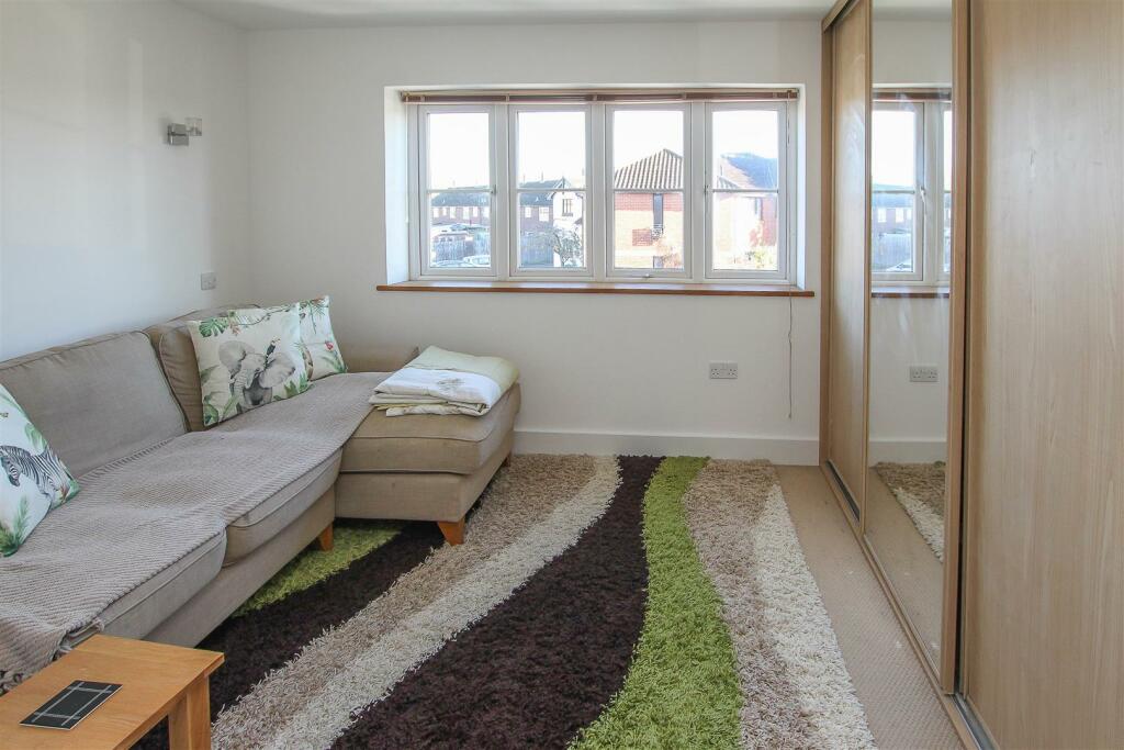 Additional image 25 of Great Fox Meadow, Kelvedon Hatch