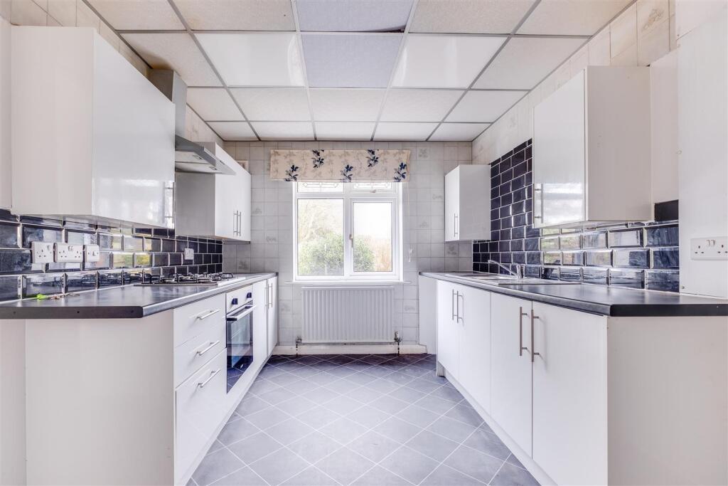 Additional image 5 of Meadow Lane, Willaston, Neston