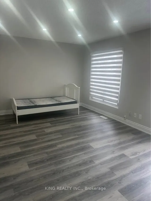 Additional image 5 of 27 Franklin Crt Unit 27