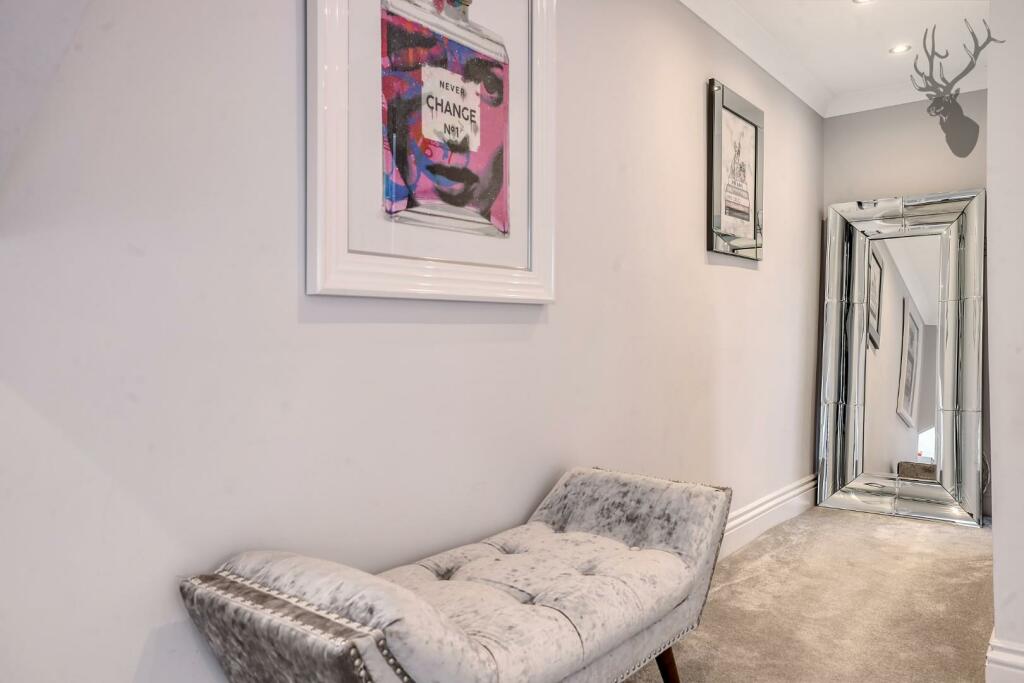 Additional image 33 of Coppice Row, Theydon Bois, Epping