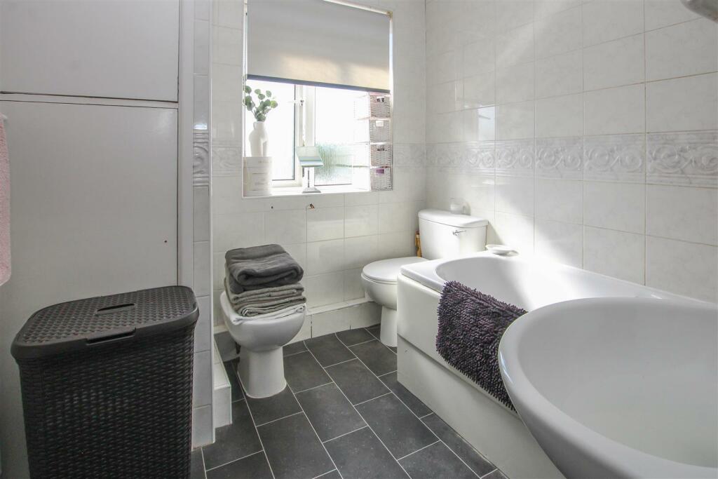 Additional image 12 of Cadogan Avenue, West Horndon, Brentwood