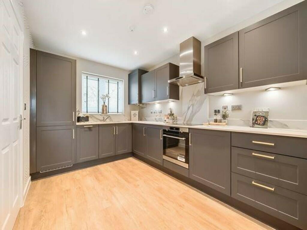 Additional image 8 of Kelvedon road, Tiptree