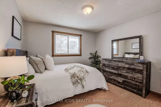 Additional image 20 of 29 Rossford Cres