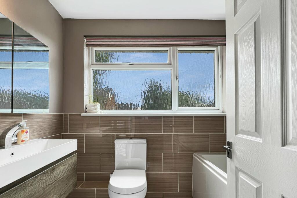 Additional image 16 of Nether Court, Halstead, CO9