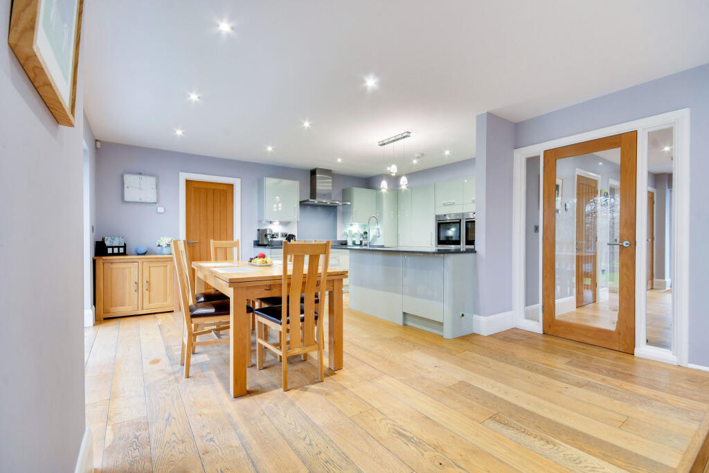 Additional image 5 of Back Road, Writtle